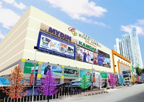 Semi-Detached, Up To 21 Pax, 4 Bedrooms, 3 Bathrooms, 4 Car Parks By Star Home บายันเลอปาส ภายนอก รูปภาพ